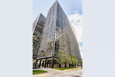 910 N Lake Shore Drive #2518, Chicago, IL 60611 - Photo 22
