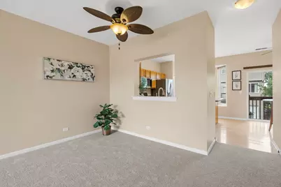 896 Cherry Creek Drive, Grayslake, IL 60030 - Photo 10
