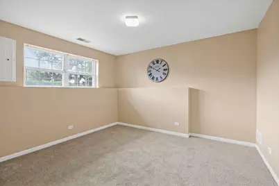 896 Cherry Creek Drive, Grayslake, IL 60030 - Photo 20