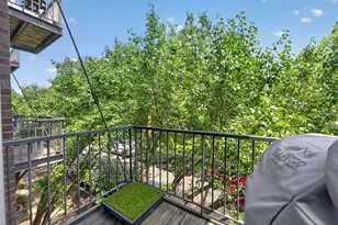 2201 W Wabansia Ave, Chicago, IL 60647 - Photo 10