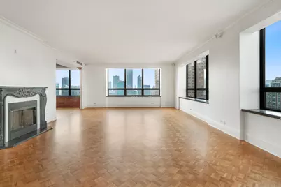 180 E Pearson Street #3707, Chicago, IL 60611 - Photo 4