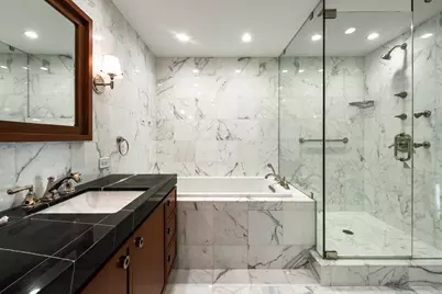 180 E Pearson Street #3707, Chicago, IL 60611 - Photo 18