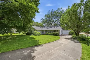 510 N 3rd St, Malta, IL 60150 - Photo 4
