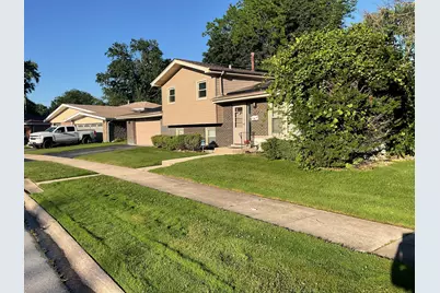 17141 Maryland Avenue S, South Holland, IL 60473 - Photo 2