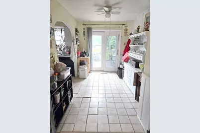 23W563 Woodworth Place, Roselle, IL 60172 - Photo 10
