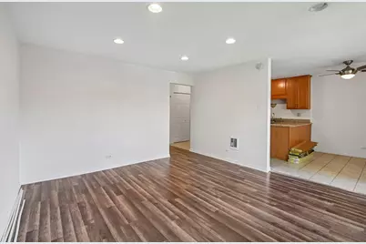 2220 Arbor Circle #25, Downers Grove, IL 60515 - Photo 6