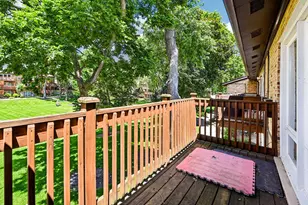 2220 Arbor Cir, Downers Grove, IL 60515 - Photo 22