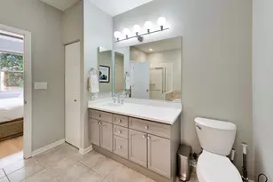 232 W Scott St, Chicago, IL 60610 - Photo 16
