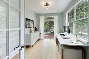 232 W Scott St, Chicago, IL 60610 - Photo 14