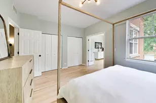 232 W Scott St, Chicago, IL 60610 - Photo 12
