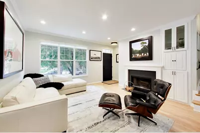 232 W Scott Street, Chicago, IL 60610 - Photo 4