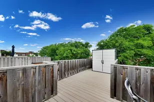 232 W Scott St, Chicago, IL 60610 - Photo 32