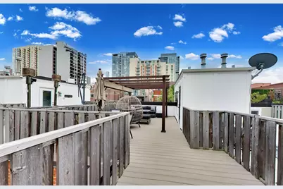 232 W Scott Street, Chicago, IL 60610 - Photo 34