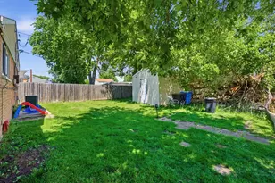 8411 S Knox Ave, Chicago, IL 60652 - Photo 30