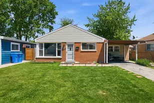 8411 S Knox Ave, Chicago, IL 60652 - Photo 1
