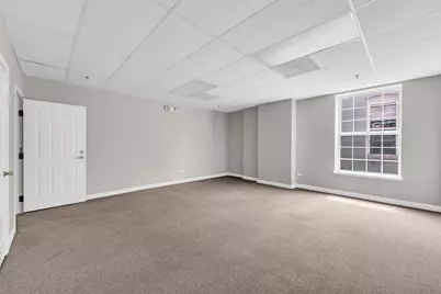 214 Main Street #2D, Woodstock, IL 60098 - Photo 2