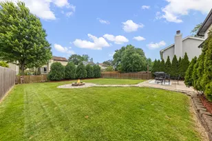 1142 Greensfield Dr, Naperville, IL 60563 - Photo 24