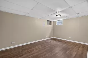 1039 Knollwood Ln, Bartlett, IL 60103 - Photo 18