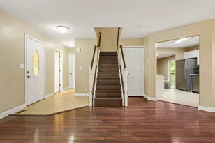 2006 Grandview Trail, Belvidere, IL 61008 - Photo 8