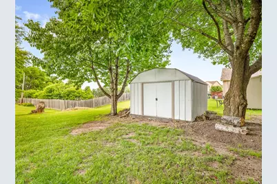 2006 Grandview Trail, Belvidere, IL 61008 - Photo 32