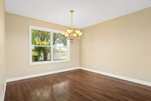 2006 Grandview Trail, Belvidere, IL 61008 - Photo 10