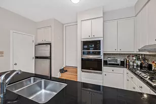 2017 N Lincoln Ave, Chicago, IL 60614 - Photo 4