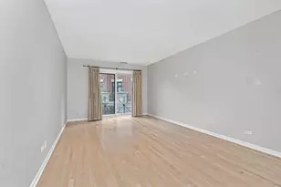 2017 N Lincoln Ave, Chicago, IL 60614 - Photo 6