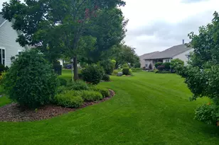 13189 W Essex Ln, Huntley, IL 60142 - Photo 8