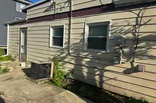 28 W Willow St, Lombard, IL 60148 - Photo 18