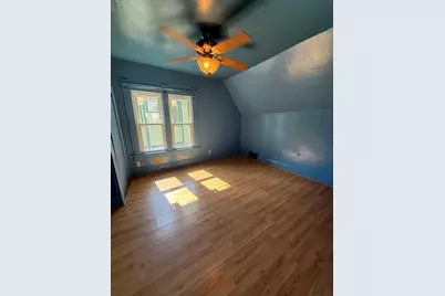 916 Pleasant Street, Dekalb, IL 60115 - Photo 12