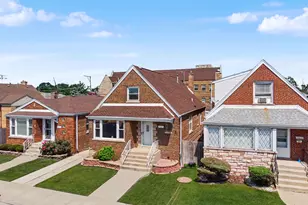 11011 S Ave L, Chicago, IL 60617 - Photo 2