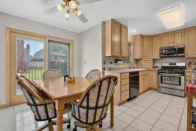 2078 Arleen Court, Schaumburg, IL 60194 - Photo 6