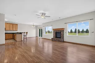 1738 Waters Edge Dr, Minooka, IL 60447 - Photo 4