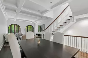 111 E Bellevue Pl, Chicago, IL 60611 - Photo 10