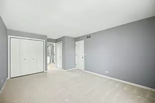 854 Saddlewood Dr, Glen Ellyn, IL 60137 - Photo 22