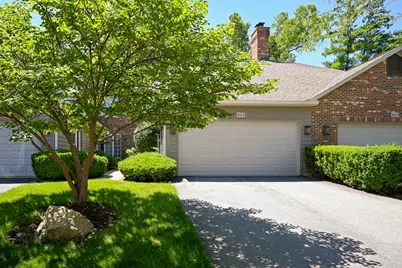 854 Saddlewood Drive #854, Glen Ellyn, IL 60137 - Photo 8