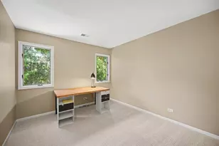 854 Saddlewood Dr, Glen Ellyn, IL 60137 - Photo 18