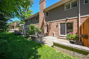 854 Saddlewood Dr, Glen Ellyn, IL 60137 - Photo 28