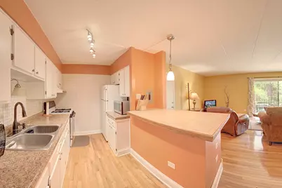 10801 S Keating Avenue #2SE, Oak Lawn, IL 60453 - Photo 8