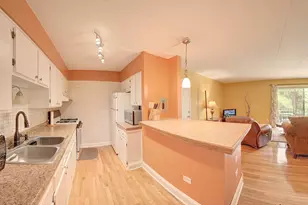 10801 S Keating Ave, Oak Lawn, IL 60453 - Photo 8