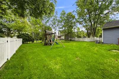1359 Auburn Avenue, Naperville, IL 60565 - Photo 22