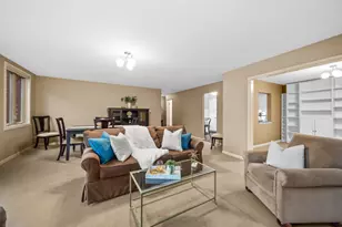 2320 Central St, Evanston, IL 60201 - Photo 4