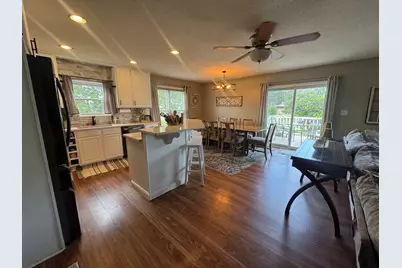 1204 NE 5th Avenue, Aledo, IL 61231 - Photo 6