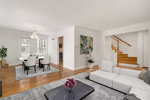 5129 Crain St, Skokie, IL 60077 - Photo 6