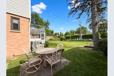 5129 Crain Street, Skokie, IL 60077 - Photo 44