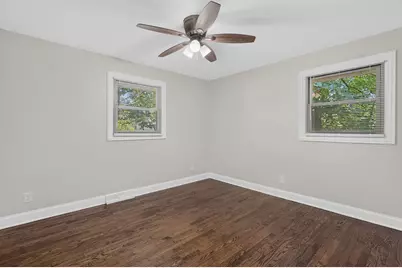 319 Parkshore Drive, Shorewood, IL 60404 - Photo 16
