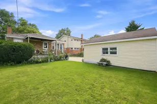 10616 Essex St, Westchester, IL 60154 - Photo 26