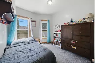 1103 Kelly Ave, Joliet, IL 60435 - Photo 16