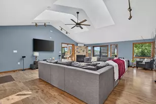 663 Rollingwood Pl, Varna, IL 61375 - Photo 8