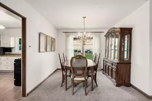 6950 Hillsdale Rd, Countryside, IL 60525 - Photo 8